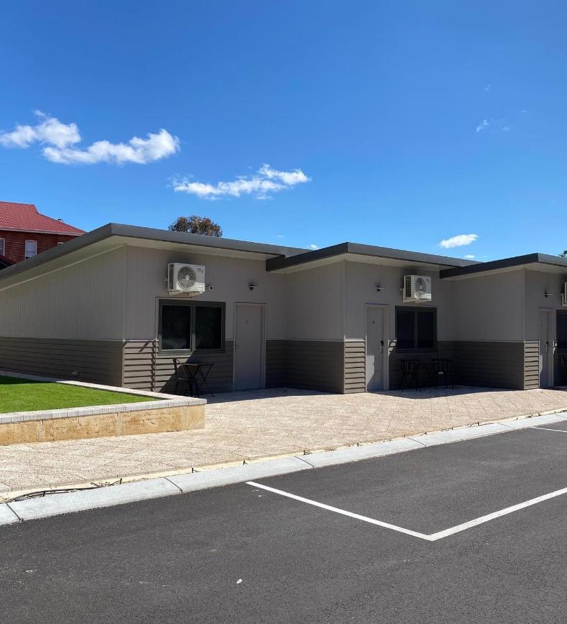 Victoria Hotel Toodyay Екстериор снимка