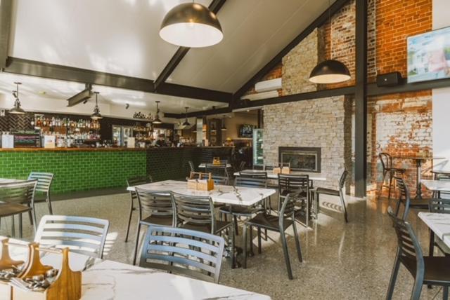 Victoria Hotel Toodyay Екстериор снимка